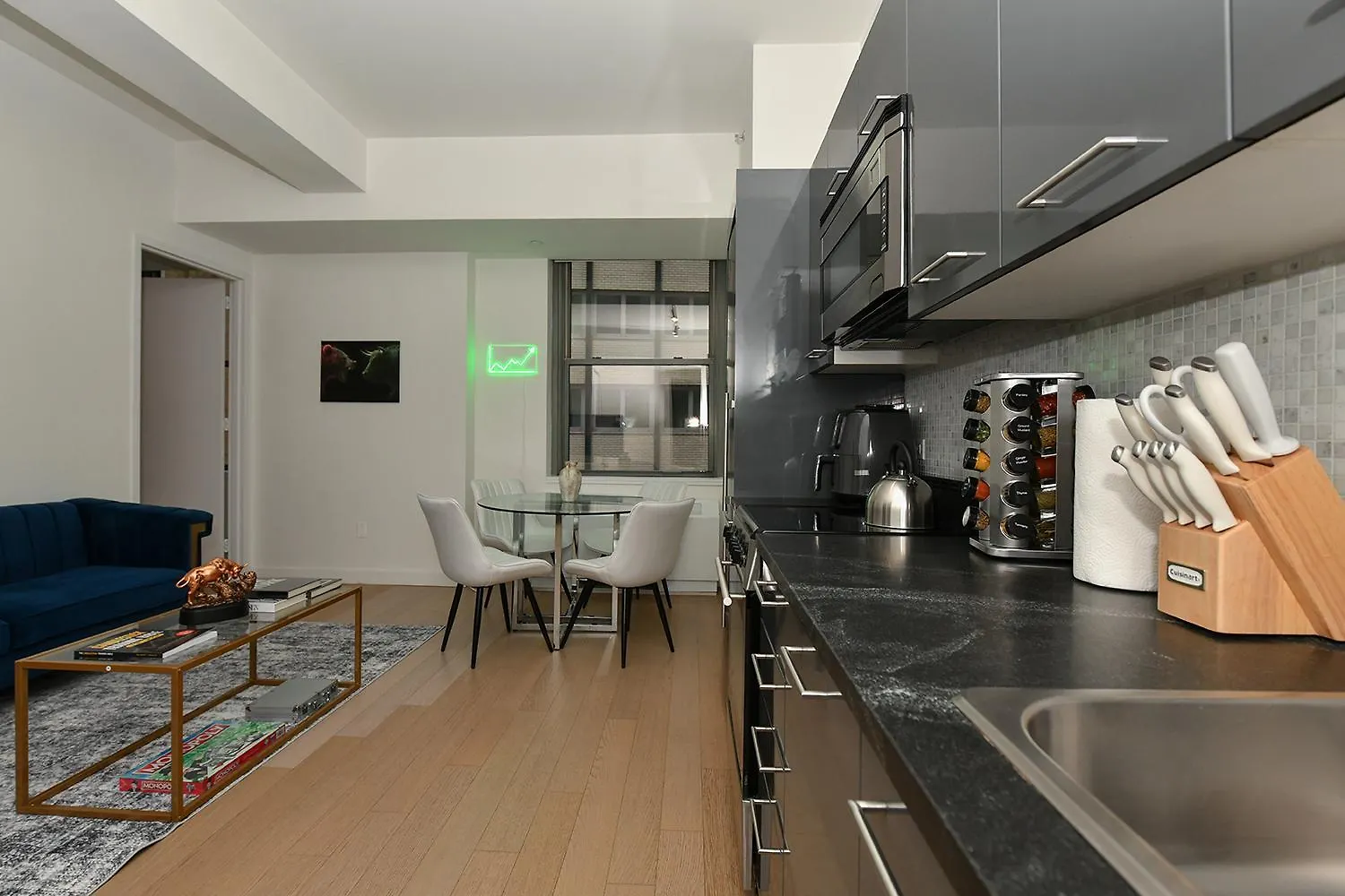 The Wolf Of Wall Street Apartment New York 0*,